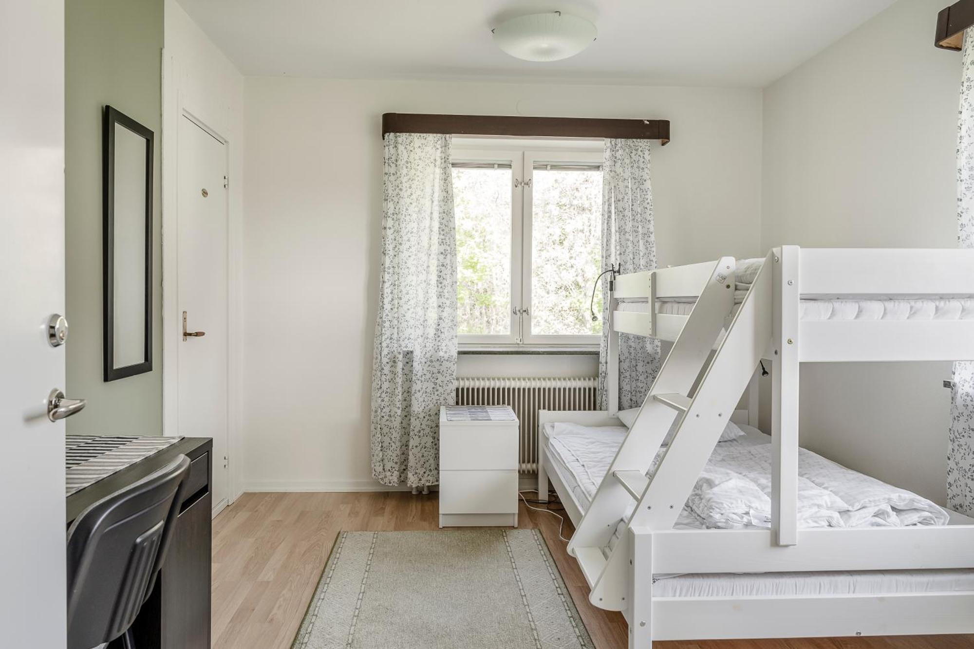 Vandrarhemmet Stranden Mora Bagian luar foto